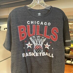 Chicago Bulls Grey Adidas Shirt - XL